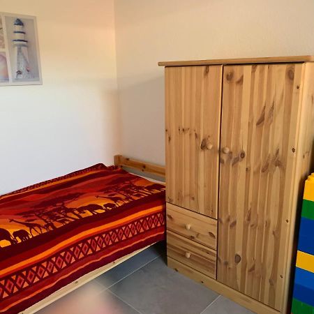 Ferienhaus Seehund Krummhörn Екстериор снимка