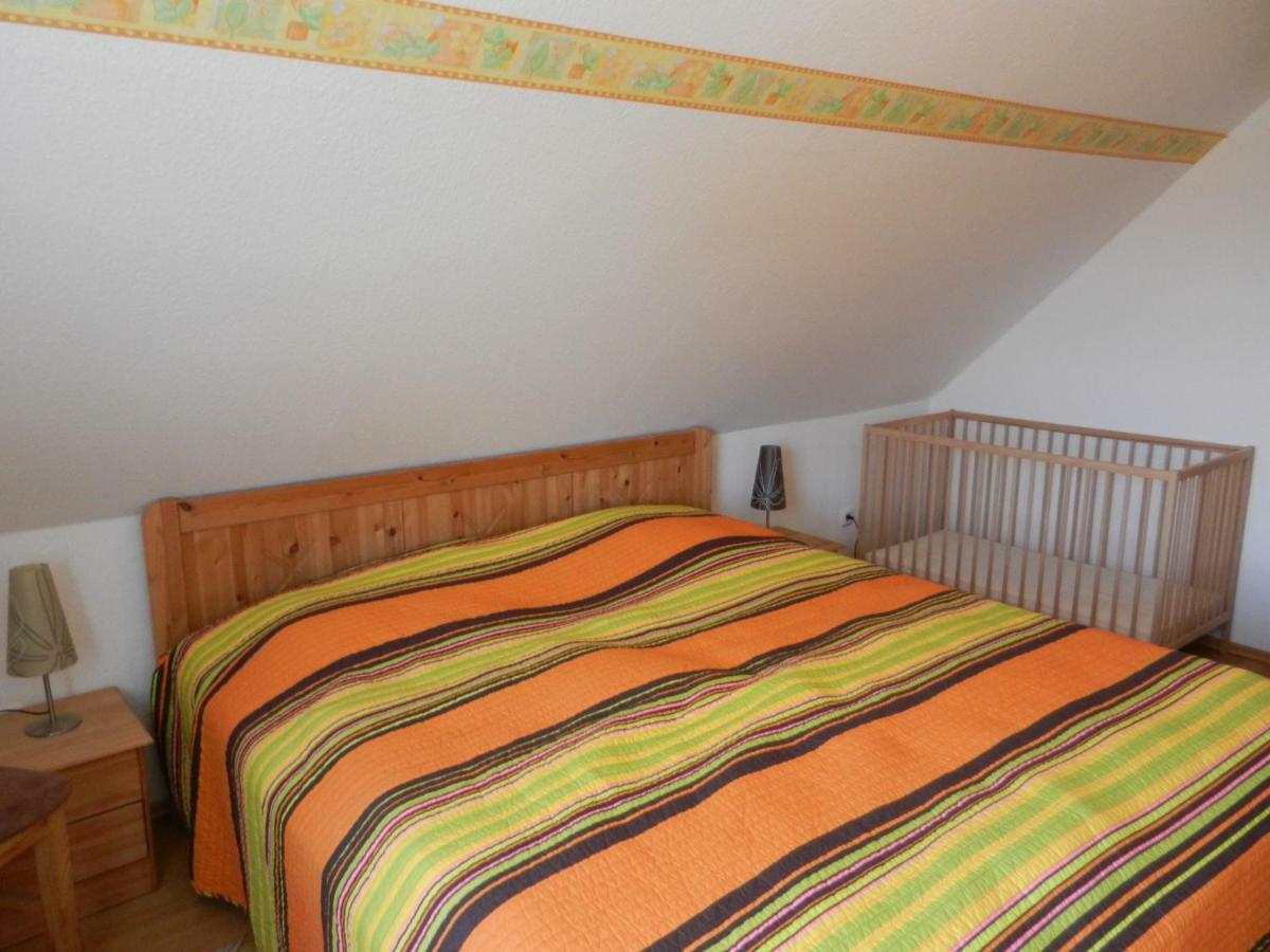 Ferienhaus Seehund Krummhörn Екстериор снимка
